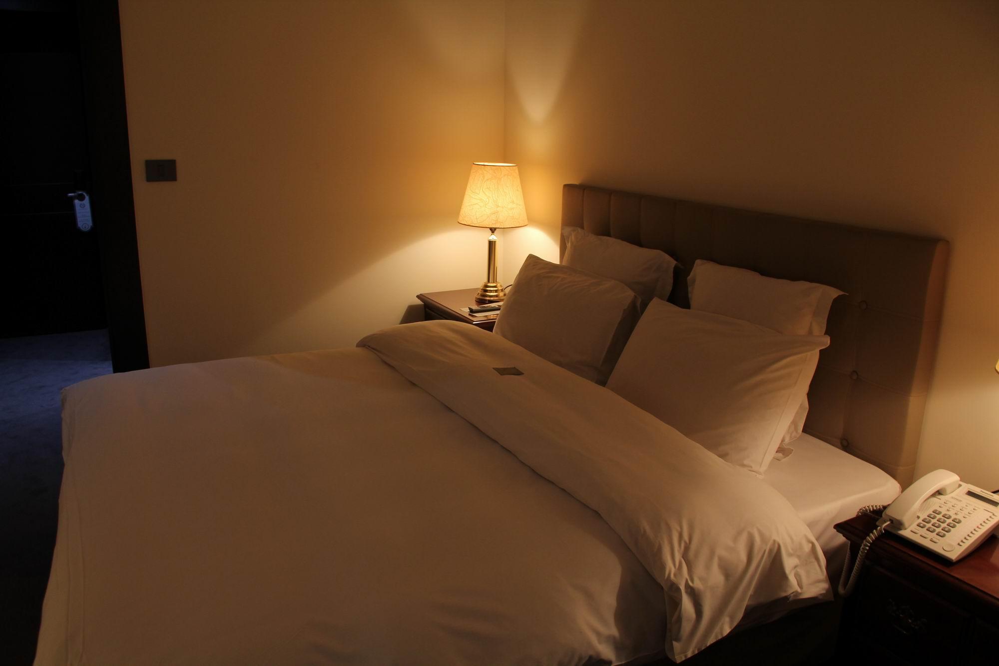Napoleon Hotel Beirut Bagian luar foto